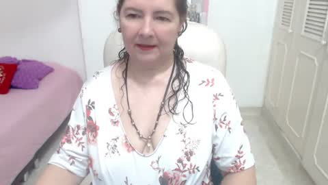 Snapshot of leonela_69 chatting on June 2026 09:05:02 PM leonela online show from June 2026 09:05:02 PM