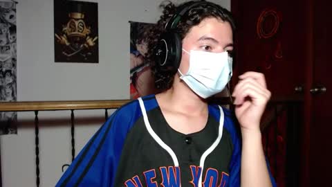 Snapshot of leonelconnor chatting on January 2025 07:28:02 PM leonelconnor online show from January 2025 07:28:02 PM