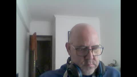 leonew71 online show from March 2025 09:47:02 AM