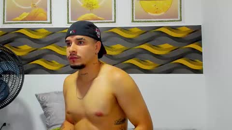 Snapshot of leonhotx chatting on March 2026 12:09:01 PM Leon online show from March 2026 12:09:01 PM