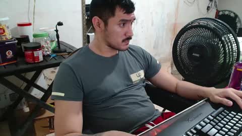 Snapshot of leonino231 chatting on January 2026 06:56:02 PM leonino231 online show from January 2026 06:56:02 PM