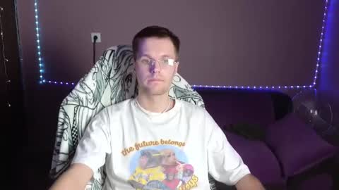 Leon online show from December 2024 06:18:02 PM