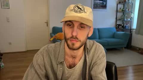 Leon online show from March 2026 04:00:01 PM