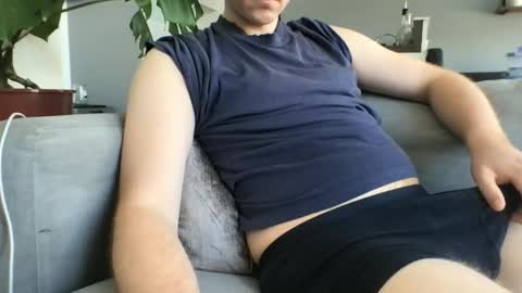 Snapshot of leoslonger chatting on April 2026 11:44:02 AM Leo online show from April 2026 11:44:02 AM