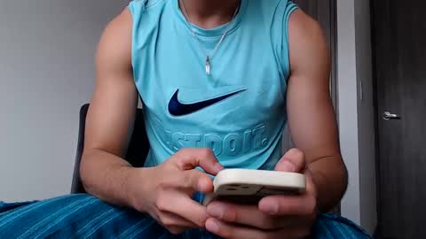 leostorm25 online show from February 2025 04:57:01 PM