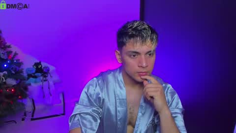 Snapshot of leotomodachi chatting on December 2024 03:25:02 AM Erosmoncheri online show from December 2024 03:25:02 AM