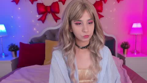 Eveline online show from May 2026 02:30:01 AM