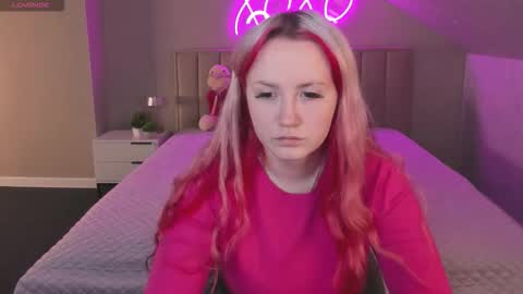 Joyce online show from November 2025 01:22:01 AM