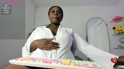 lesliee_brownn online show from December 2024 10:17:02 AM