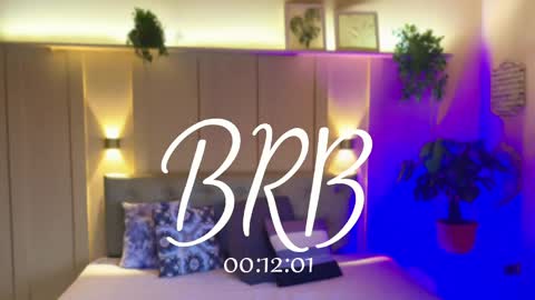 lesly_tavarez online show from April 2026 01:06:02 PM