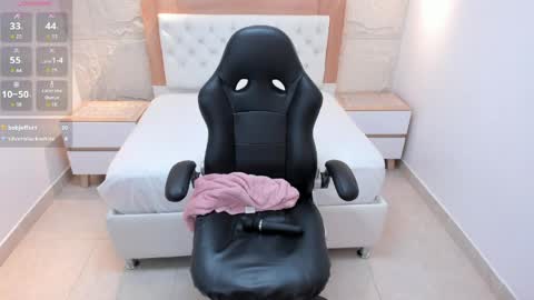   online show from April 2026 07:58:02 PM