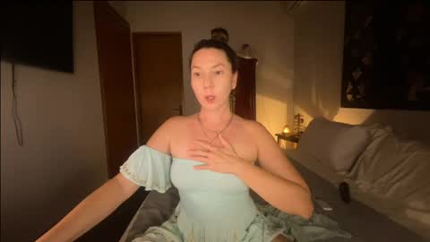 Snapshot of lessya_magic chatting on May 2026 12:43:02 PM lessya_magic online show from May 2026 12:43:02 PM