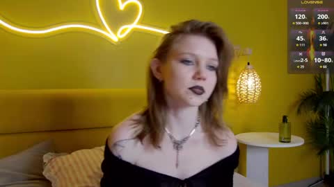 Snapshot of lessysweety chatting on May 2026 02:39:01 AM Lessy online show from May 2026 02:39:01 AM