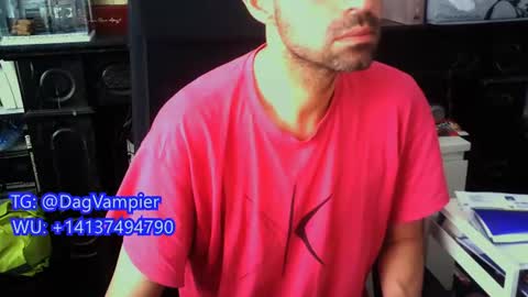 Snapshot of lestat_82 chatting on June 2026 02:29:01 PM Vampiro Diurno online show from June 2026 02:29:01 PM