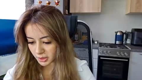 Snapshot of letitiamagett chatting on July 2026 11:05:01 AM Emily online show from July 2026 11:05:01 AM