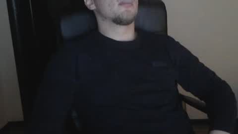 Snapshot of lev1ngston chatting on January 2025 05:38:01 AM lev1ngston online show from January 2025 05:38:01 AM