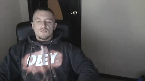 Snapshot of lev1ngston chatting on January 2025 12:58:01 PM lev1ngston online show from January 2025 12:58:01 PM