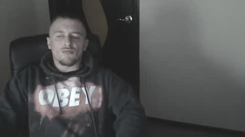 Snapshot of lev1ngston chatting on January 2025 09:57:01 PM lev1ngston online show from January 2025 09:57:01 PM