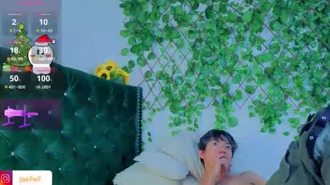 Levi  online show from December 2025 07:54:01 PM