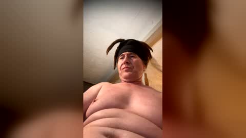 Snapshot of leviathan_369 chatting on May 2026 07:27:01 AM LEVIATHAN online show from May 2026 07:27:01 AM