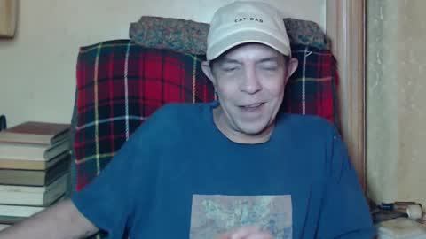 Snapshot of levon48 chatting on January 2025 01:15:01 AM levon48 online show from January 2025 01:15:01 AM