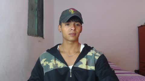 i  am lewis ly EDUARDO MEMDOZA15 online show from June 2026 05:13:02 PM