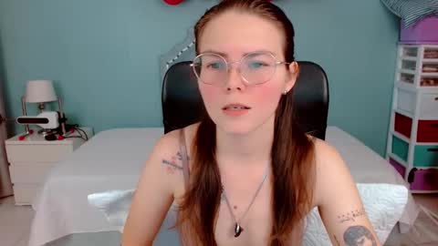 Lexas Room online show from September 2025 04:39:02 AM