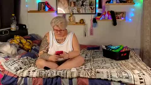 Lexi und Lex online show from January 2025 07:31:02 PM