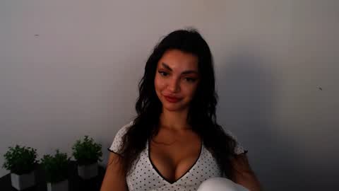 Alexia online show from July 2026 11:49:01 AM