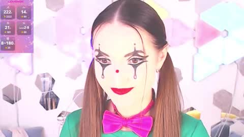 Alexia online show from September 2025 04:57:02 AM