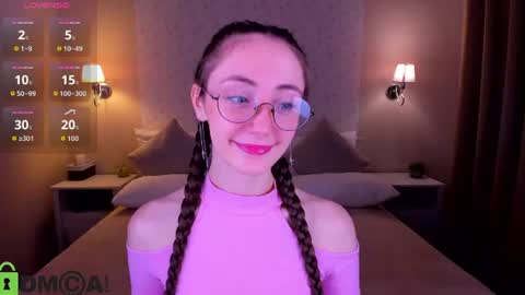 Snapshot of lexi_split chatting on June 2026 02:36:02 AM Lexi GTM2 MonWedThurSatSun 1000am-400pm online show from June 2026 02:36:02 AM