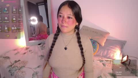 Lexie Thompson   8pm  0000am -5 online show from September 2025 06:00:01 PM