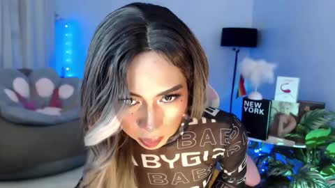 Snapshot of lexie_loveee chatting on February 2025 04:32:02 AM lexie_loveee online show from February 2025 04:32:02 AM