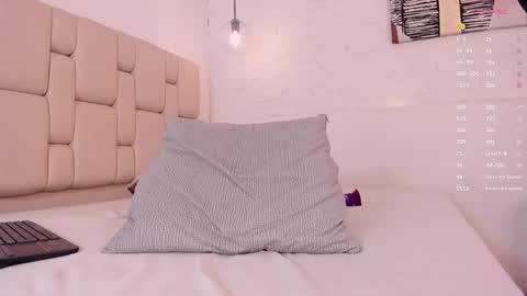 Lexie  online show from December 2024 07:43:01 PM