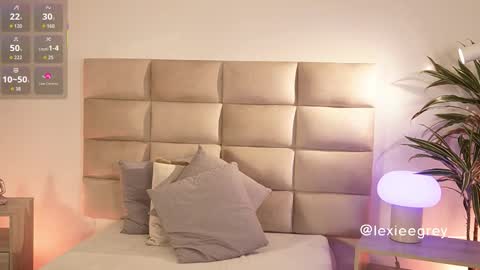 Lexie  online show from February 2026 11:59:01 AM