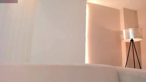 Lexie  online show from February 2025 06:33:02 PM