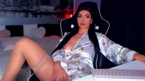 Amalia online show from May 2026 07:27:01 AM