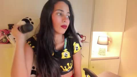 Snapshot of lexyquinn_ chatting on March 2026 04:05:02 AM L I A online show from March 2026 04:05:02 AM