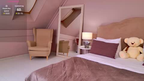 leyaatwood online show from March 2026 04:14:01 PM