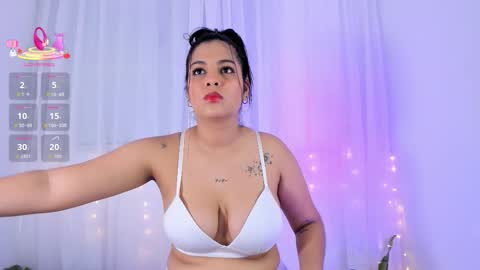 Leya online show from November 2025 11:14:01 PM