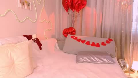 Snapshot of leyalayla chatting on March 2026 05:08:02 AM Lily online show from March 2026 05:08:02 AM