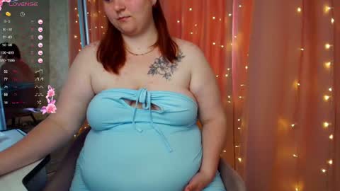 Snapshot of leyaloveee chatting on August 2026 10:58:01 AM Your Leya online show from August 2026 10:58:01 AM