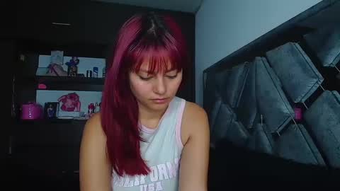 Leydy  online show from September 2025 12:21:01 AM