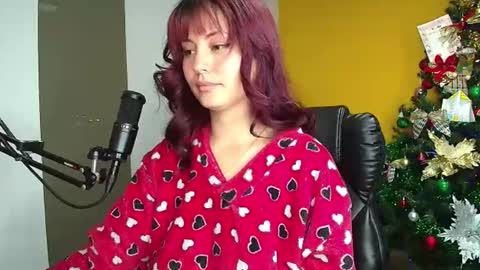 Leydy  online show from November 2025 11:37:02 PM