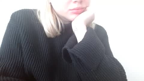 Leyla online show from April 2026 07:45:01 AM