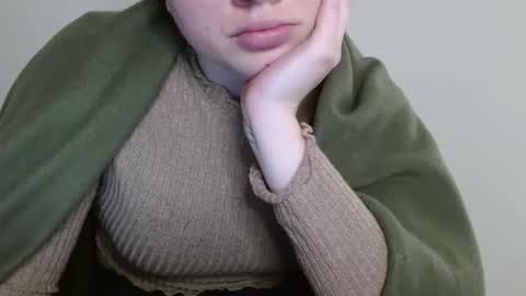 Leyla online show from April 2026 04:40:01 AM