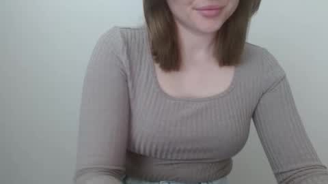 Snapshot of leyla_le chatting on April 2026 08:50:02 AM Leyla online show from April 2026 08:50:02 AM