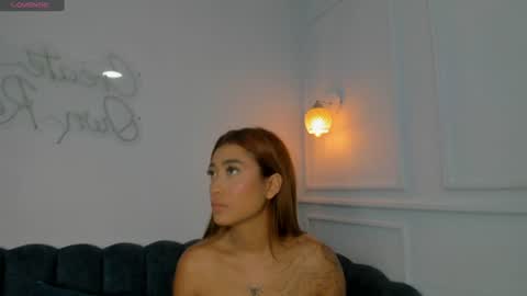 Leyla online show from June 2026 07:27:02 PM