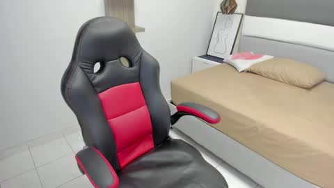   online show from March 2025 12:44:02 PM