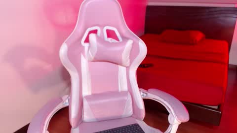 Snapshot of li_arellano chatting on February 2026 07:10:02 PM li_arellano online show from February 2026 07:10:02 PM